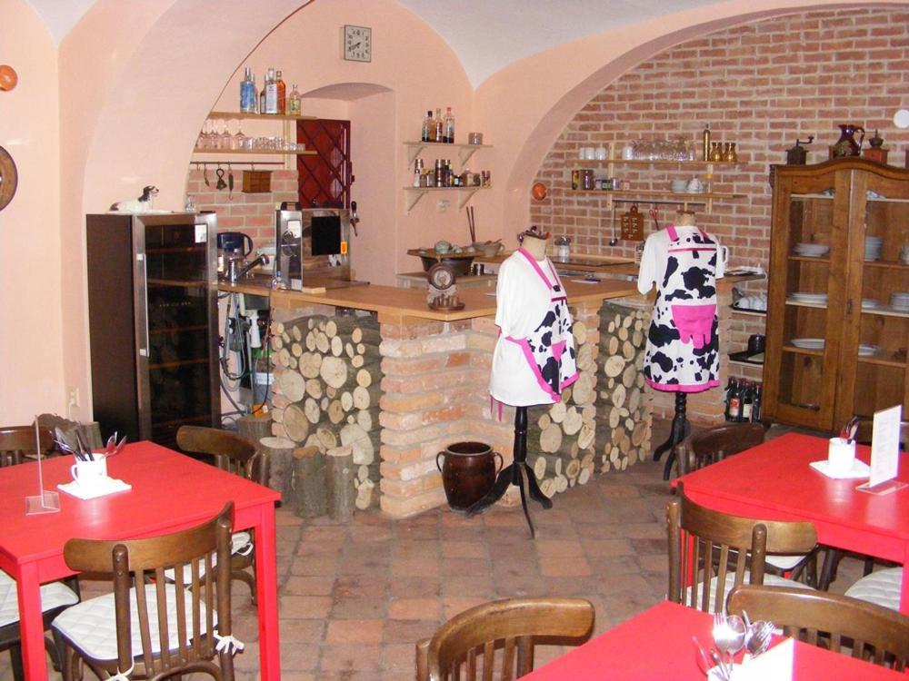 Rychta Bed & Breakfast Rataje nad Sazavou ภายนอก รูปภาพ